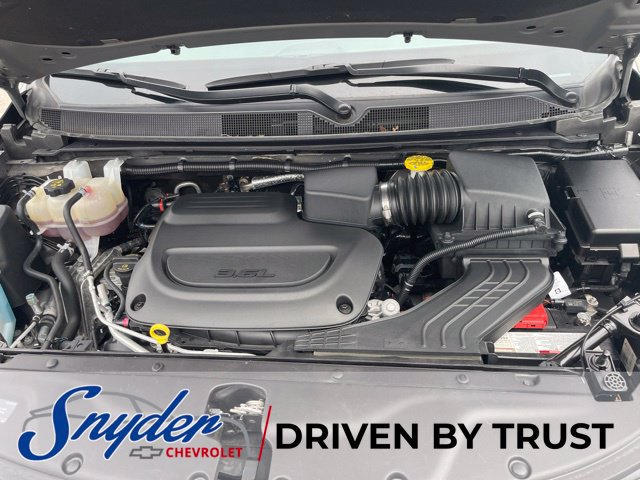 Used 2025 Chrysler Pacifica Limited FWD image 41
