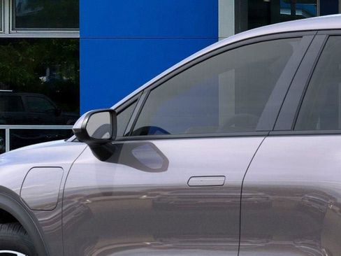 New 2026 Chevrolet Equinox EV LT image 12