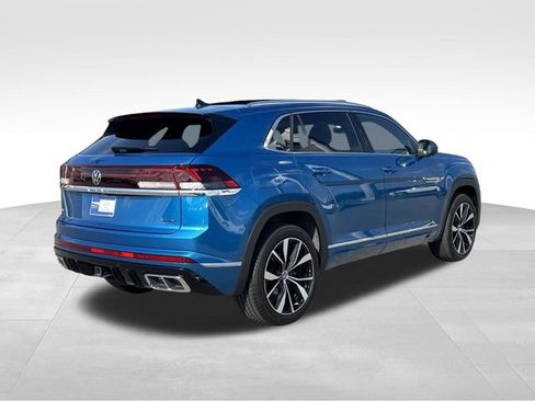 Used 2024 Volkswagen Atlas Cross Sport SEL Premium R-Line AWD/4WD image 5