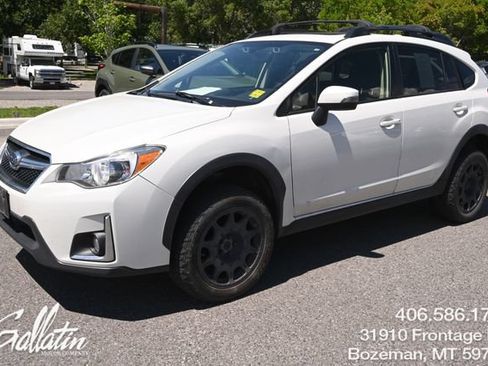 Used 2017 Subaru Crosstrek 2.0i Limited AWD/4WD image 1