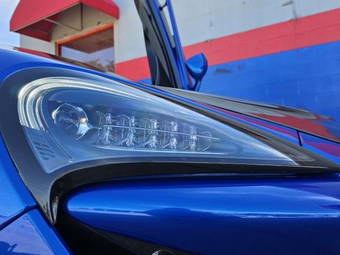 Used 2019 McLaren 570S Spider image 24