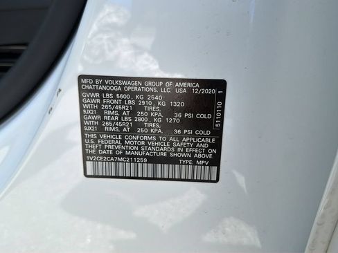 Used 2021 Volkswagen Atlas Cross Sport SEL R-Line FWD image 28