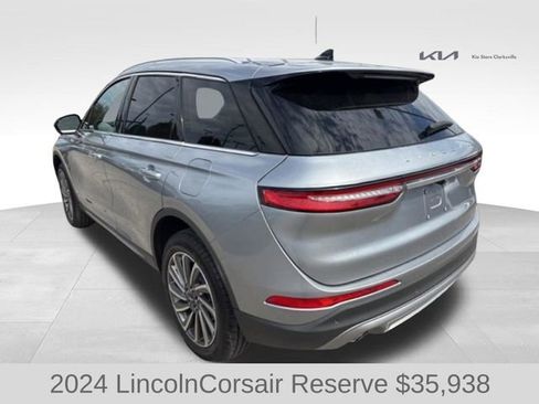 Used 2024 Lincoln Corsair Reserve FWD image 6