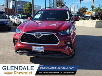 Used 2023 Toyota Highlander XLE