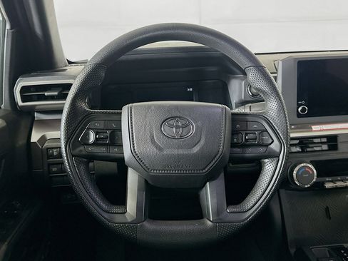 Used 2025 Toyota Tacoma SR5 image 18