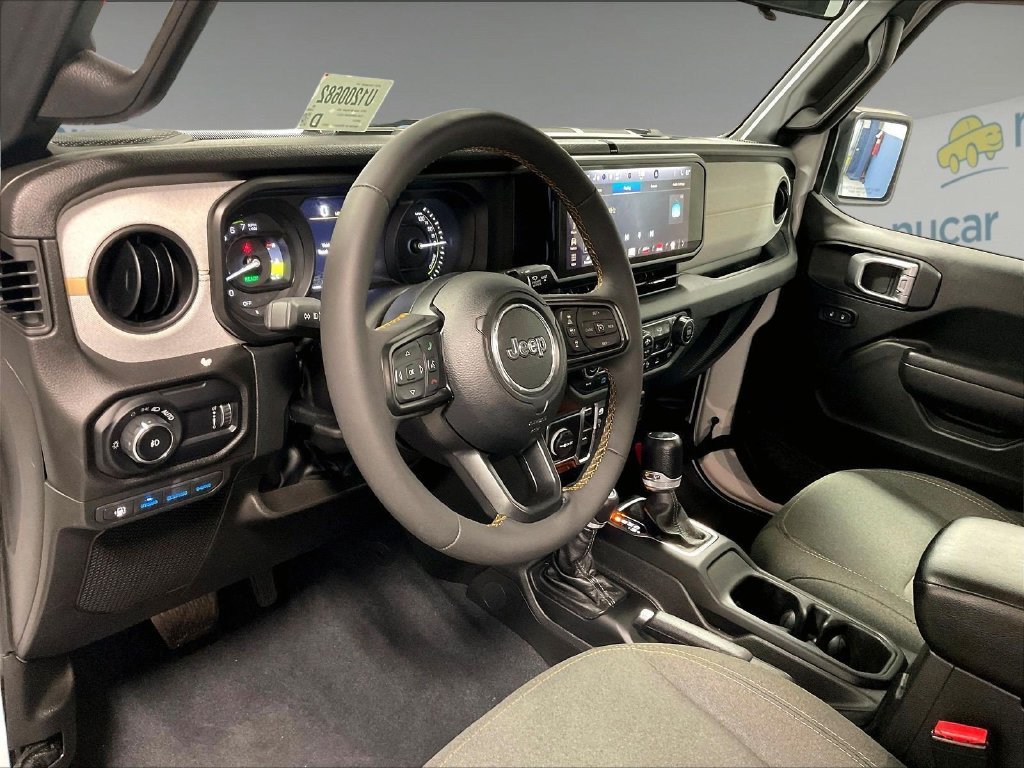 Used 2024 Jeep Wrangler Unlimited w/ Convenience Group AWD/4WD image 8