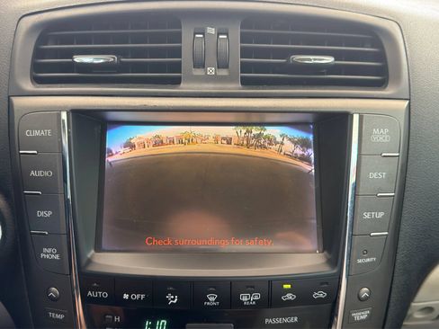 Used 2011 Lexus IS 250 w/ Premium Pkg Value Edition RWD image 33