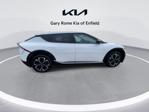Certified 2023 Kia EV6 Wind image 9