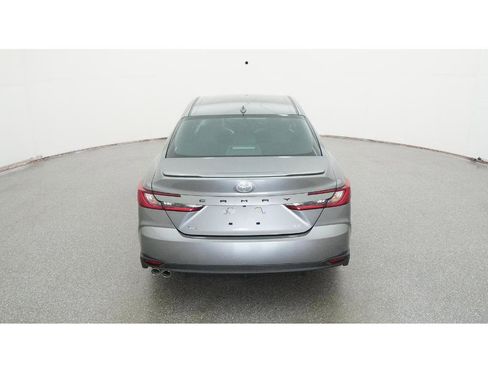 New 2026 Toyota Camry SE image 7