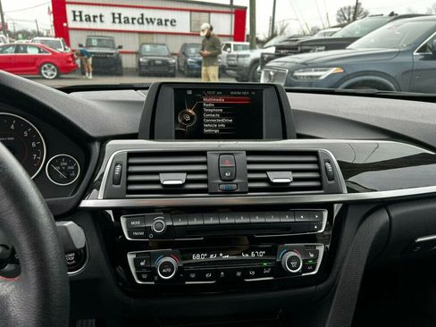 Used 2017 BMW 330i Sedan image 26