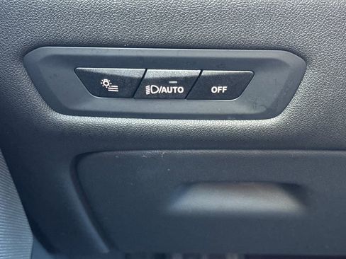 Used 2024 BMW X5 sDrive40i w/ M Sport Package image 32