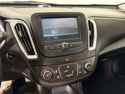 Used 2016 Chevrolet Malibu LS image 16