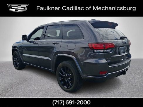 Used 2020 Jeep Grand Cherokee Altitude image 4