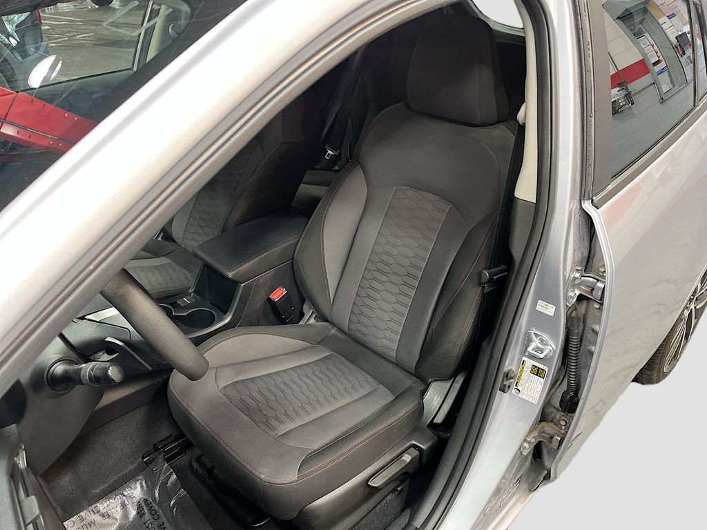 Used 2024 Subaru Impreza 2.0i Sport AWD/4WD image 18