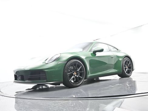 Certified 2025 Porsche 911 Carrera RWD image 46