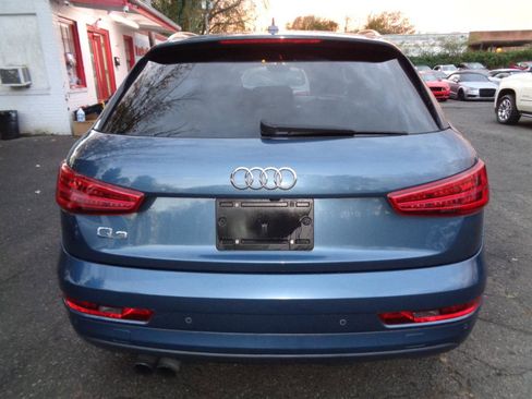 Used 2018 Audi Q3 2.0T Premium w/ Convenience Package FWD image 6