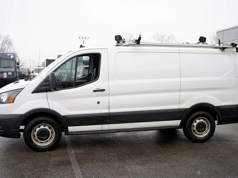 Used 2020 Ford Transit 150 Low Roof RWD image 3