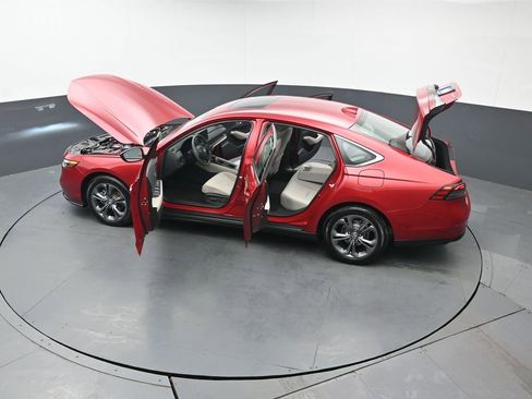 Certified 2023 Honda Accord EX image 51