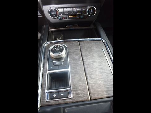 Used 2019 Ford Expedition Limited w/ Special Edition Package RWD image 13