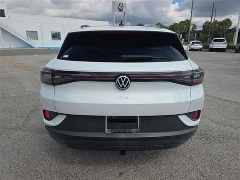 Certified 2023 Volkswagen ID.4 Pro S AWD/4WD image 5