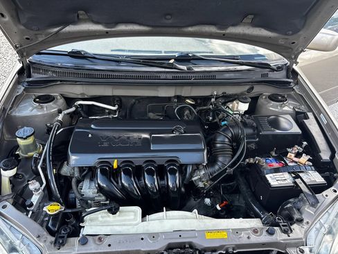 Used 2004 Toyota Corolla LE image 21