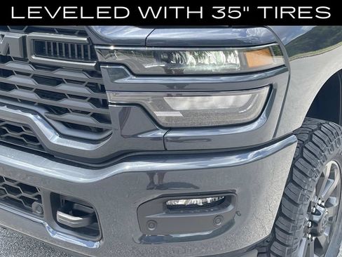 New 2026 RAM 2500 Tradesman AWD/4WD image 9
