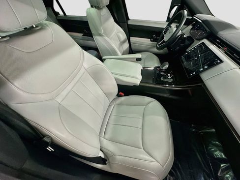 Used 2024 Land Rover Range Rover Sport SE AWD/4WD image 29