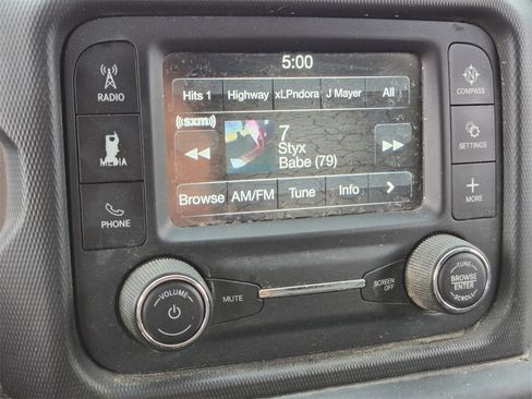 Used 2018 Jeep Wrangler Unlimited Sport S image 24