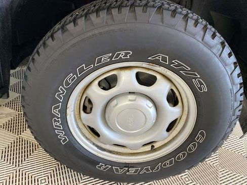 Used 2019 Ford F150 XL w/ Equipment Group 101A Mid AWD/4WD image 22