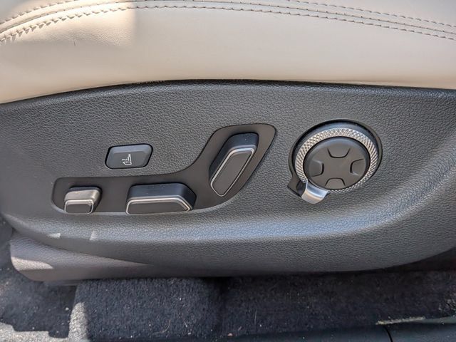 Used 2025 Genesis Electrified GV70 w/ Prestige Package AWD/4WD image 20
