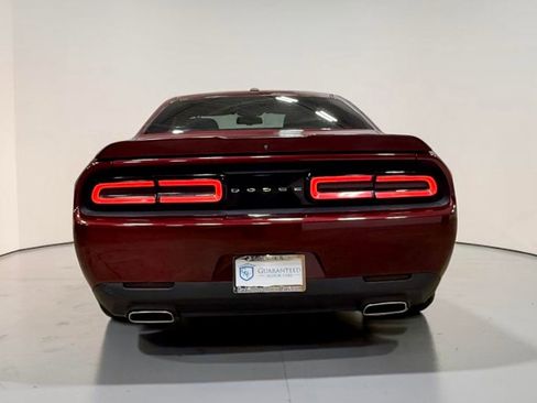 Used 2019 Dodge Challenger SXT RWD image 22
