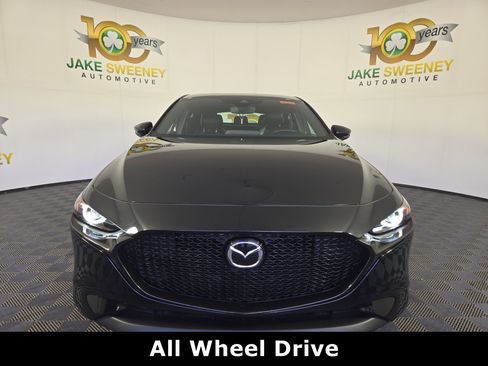 Used 2023 MAZDA MAZDA3 s image 3