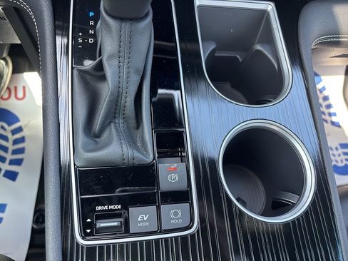 New 2026 Toyota Sienna XSE image 22