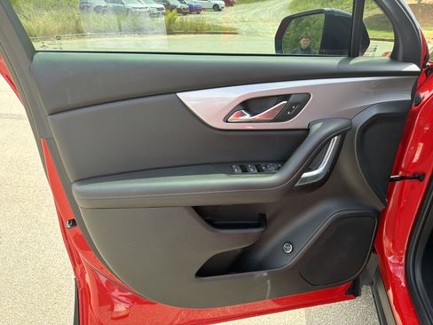 Used 2022 Chevrolet Blazer LT FWD image 10