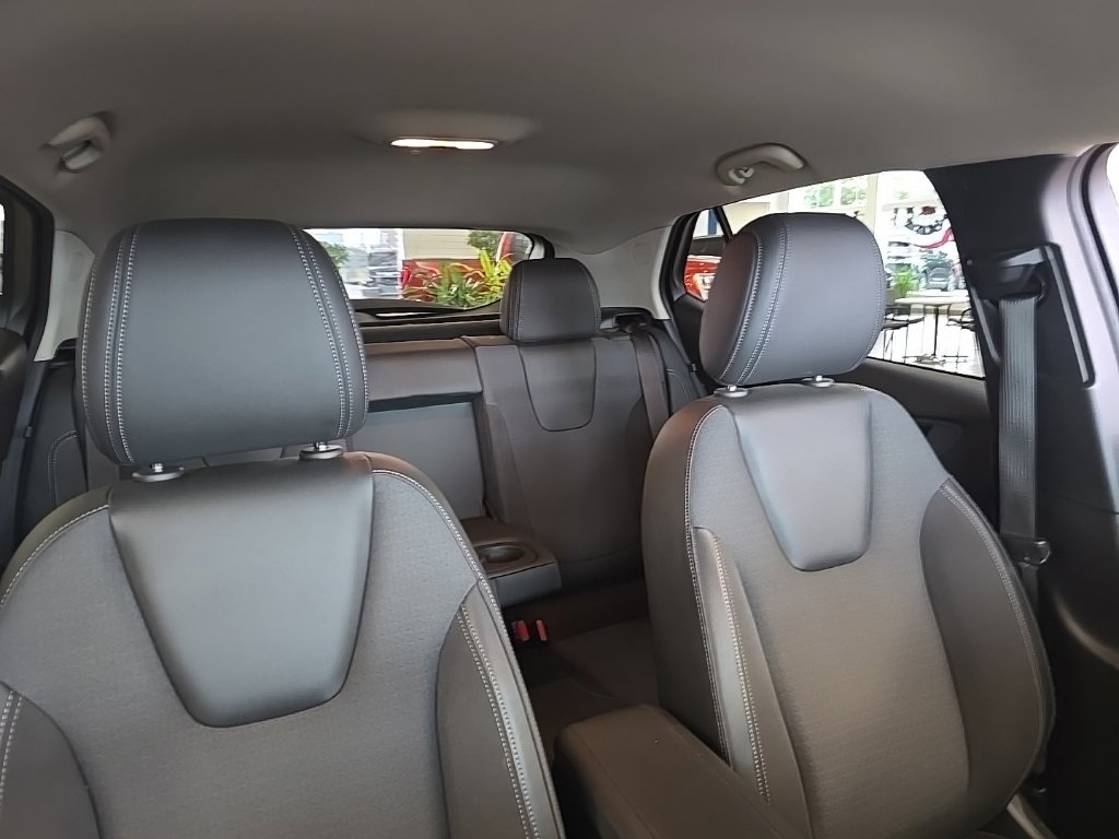Used 2020 Buick Encore GX Select AWD/4WD image 45