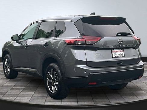 Used 2024 Nissan Rogue S AWD/4WD image 4
