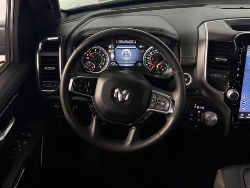 Used 2025 RAM 1500 Laramie AWD/4WD image 16