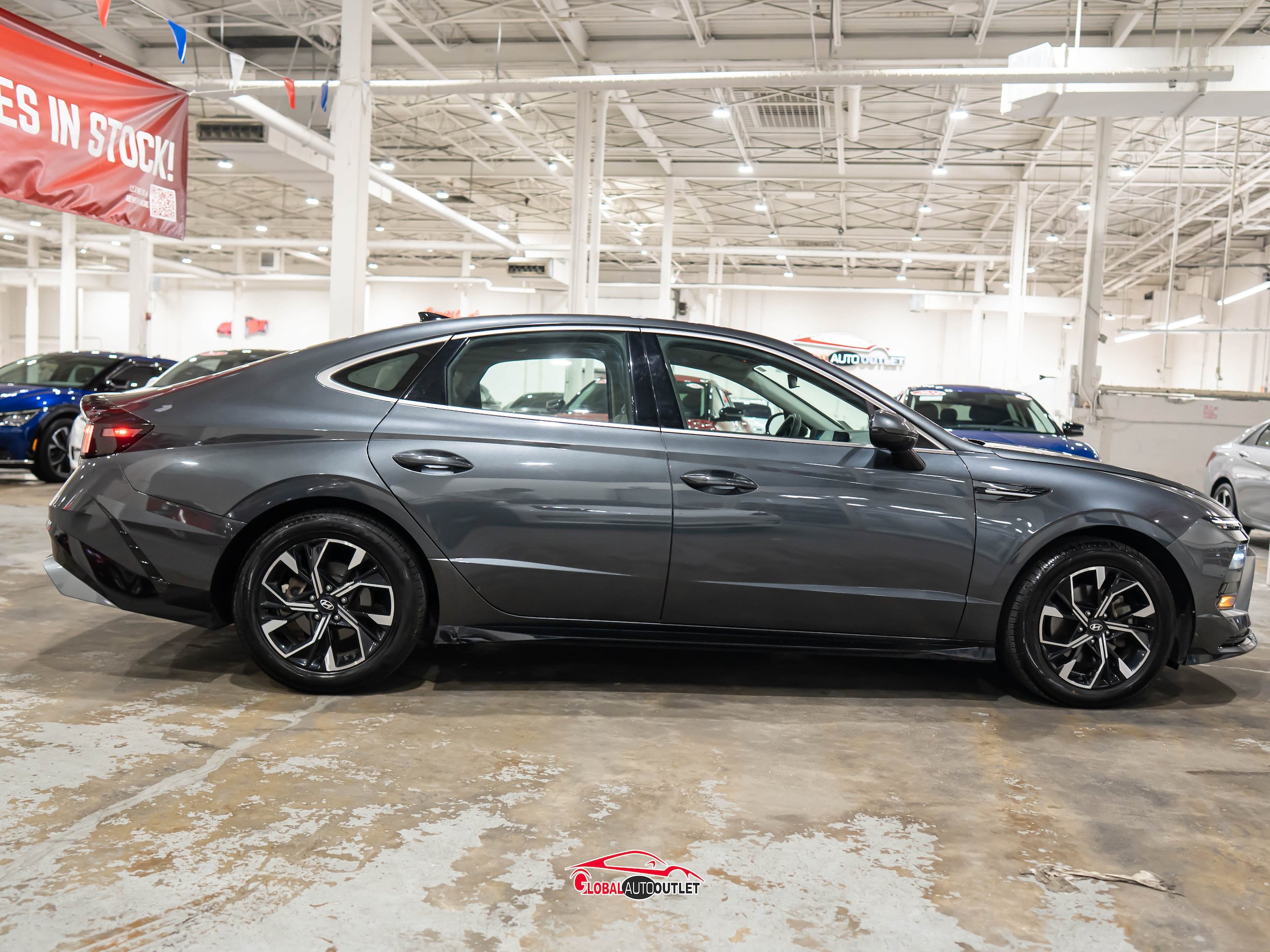 Used 2024 Hyundai Sonata SEL FWD image 8