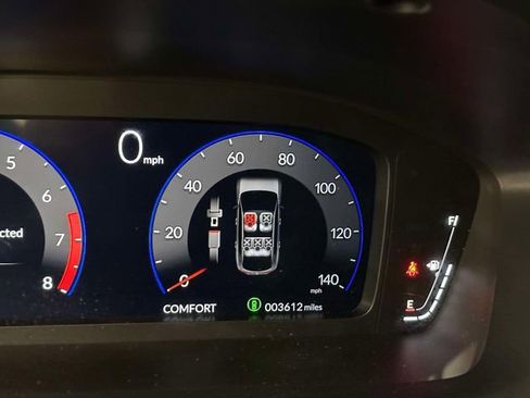 Used 2025 Acura ADX A-Spec image 36