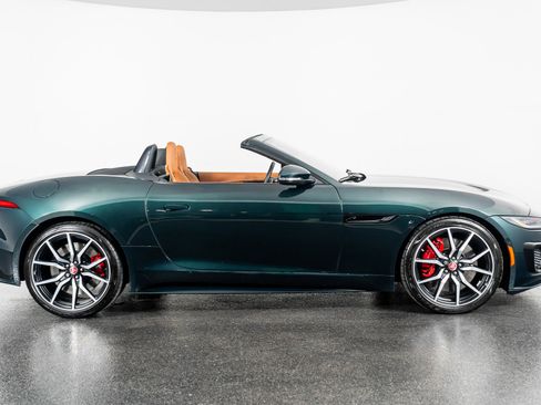 Used 2023 Jaguar F-TYPE R image 5