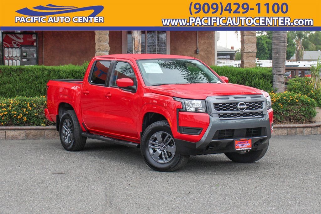 Used 2025 Nissan Frontier SV AWD/4WD image 1