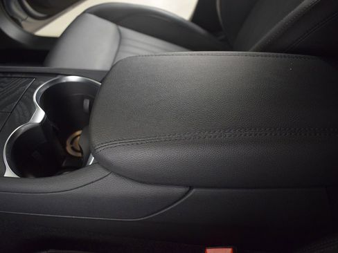Certified 2023 Maserati Grecale Modena AWD/4WD image 38