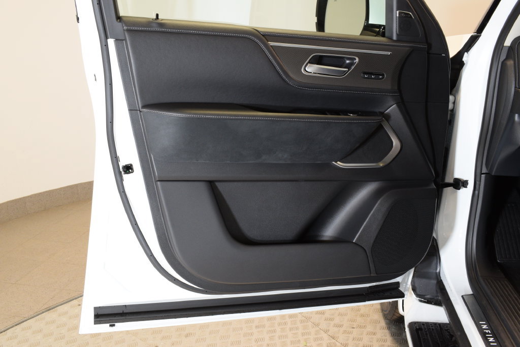 New 2027 INFINITI QX80 Luxe w/ Cargo Package AWD/4WD image 10