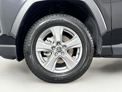 Certified 2025 Toyota RAV4 XLE FWD image 44