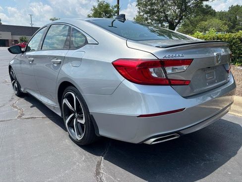 Used 2022 Honda Accord Sport Special Edition image 4
