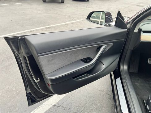 Used 2018 Tesla Model 3 Long Range image 15