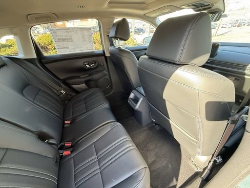 New 2026 Honda HR-V EX-L image 35