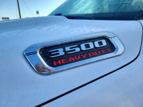 Used 2020 RAM 3500 Big Horn image 9