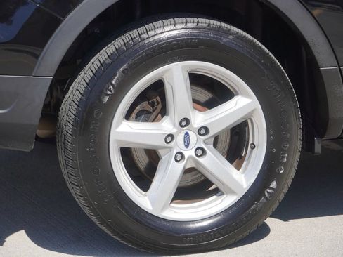 Used 2018 Ford Explorer 4WD image 6