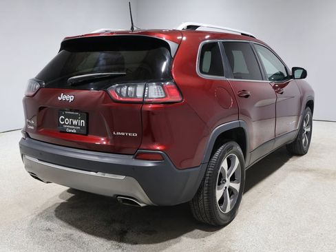 Used 2019 Jeep Cherokee Limited image 2